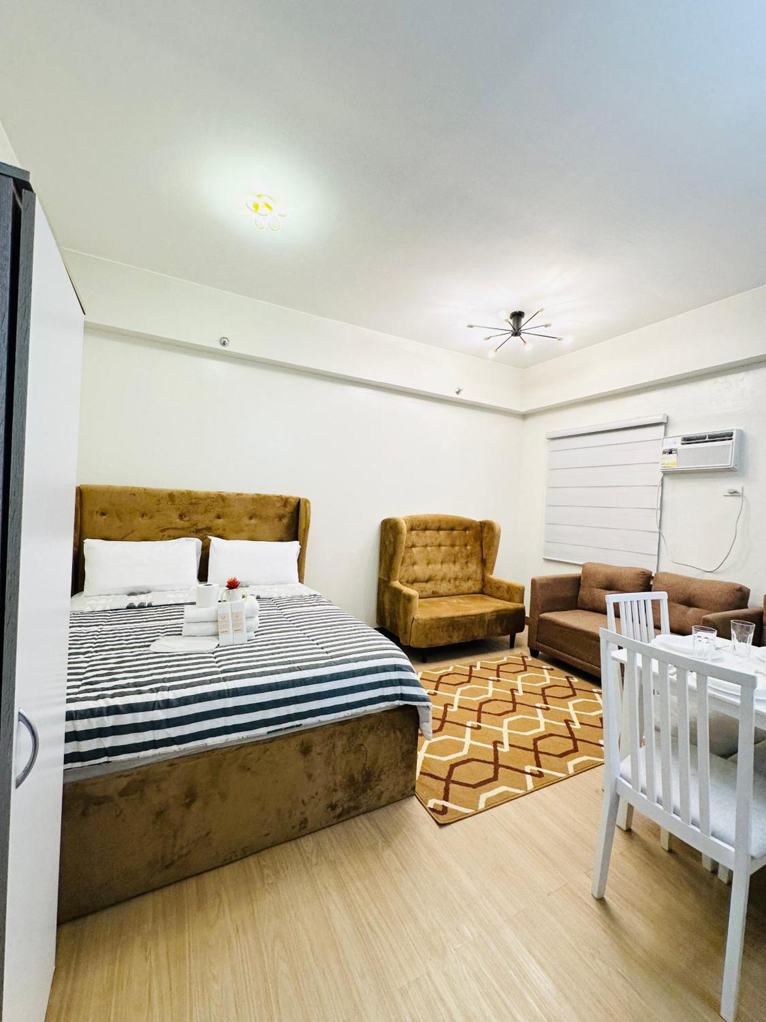Starlight Suites トレセ・マルティレス エクステリア 写真